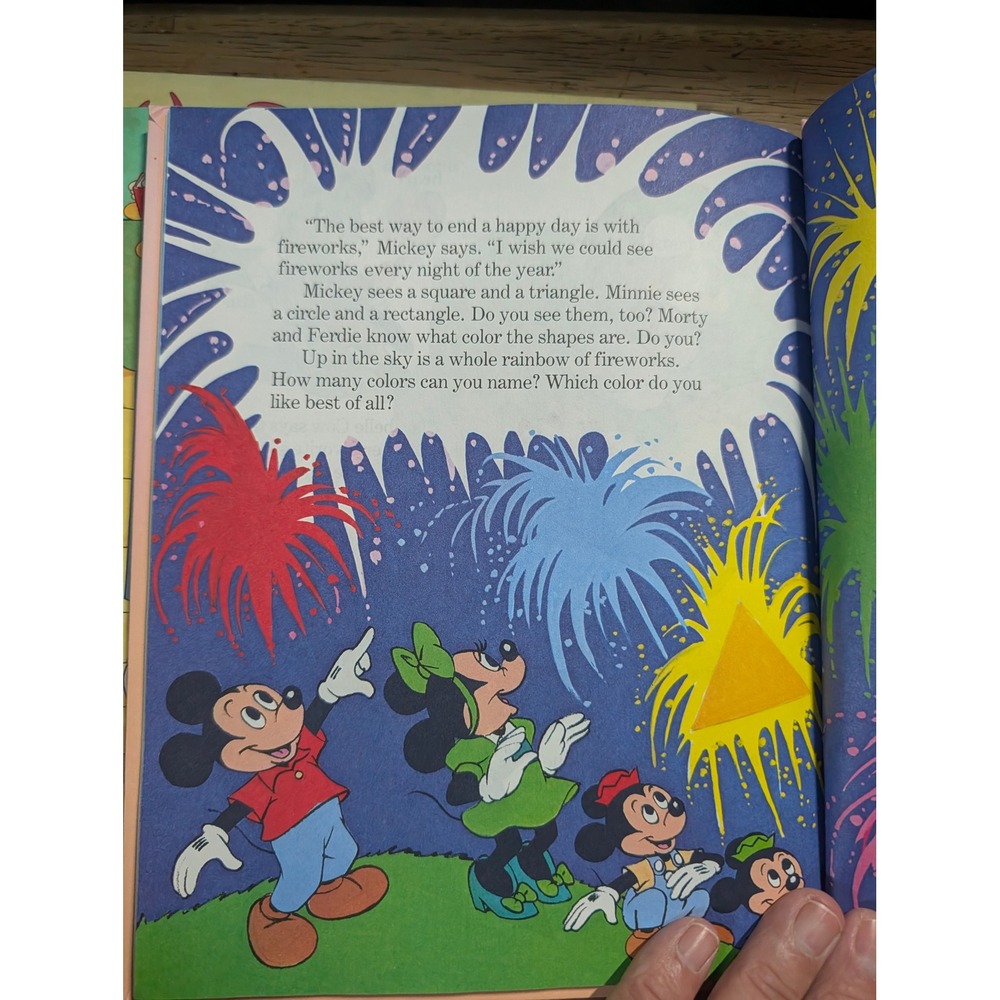 Vintage Walt Disney 3 Book Lot Mickey Meets Giant Donalds Big News Colors Shapes - Picture 10 of 12